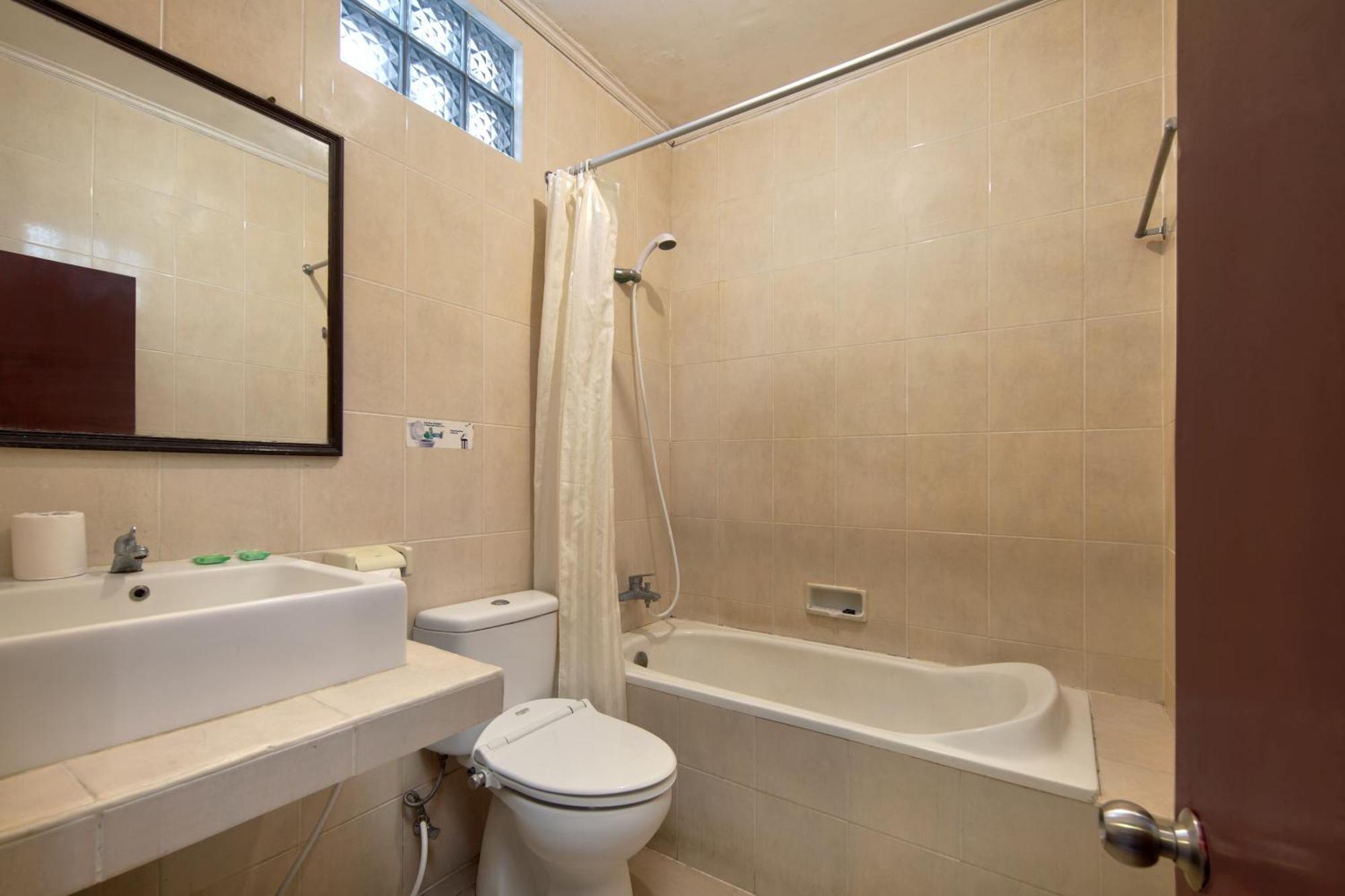 Legian Village Beach Resort - Chse Certified Cameră foto