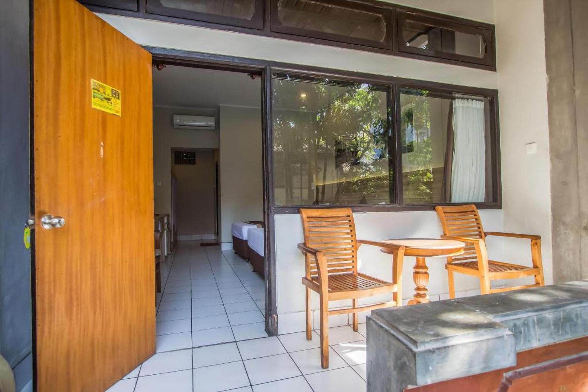 Legian Village Beach Resort - Chse Certified Cameră foto